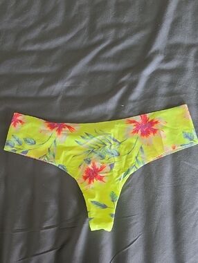 Victoria's Secret PINK Neon Yellow Floral Thong NWT!